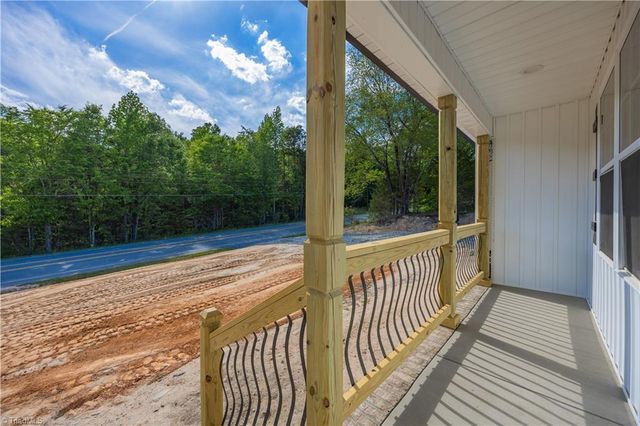 1602 Friendship Ledford Road, Winston-salem, NC 27107