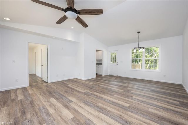 1602 Friendship Ledford Road, Winston-salem, NC 27107