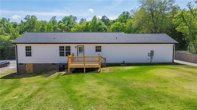 1602 Friendship Ledford Road, Winston-salem, NC 27107