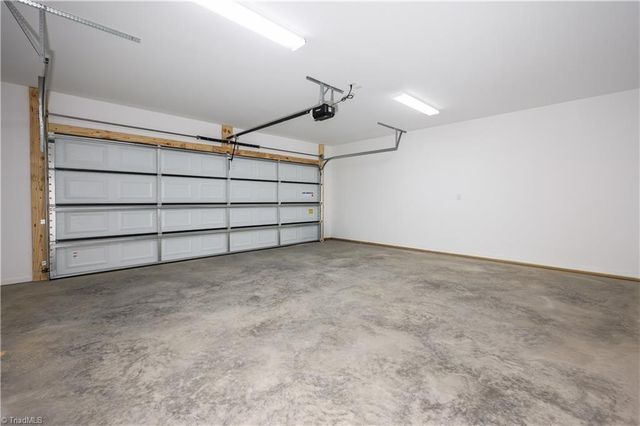 1602 Friendship Ledford Road, Winston-salem, NC 27107