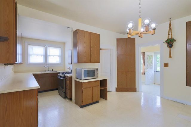 248 E Washington Avenue, Fall Creek, WI 54742