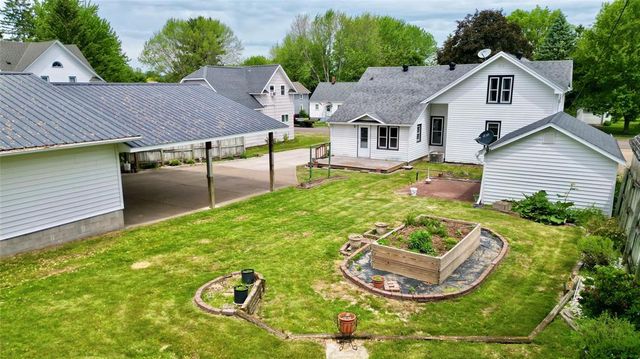 248 E Washington Avenue, Fall Creek, WI 54742
