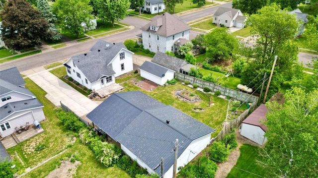 248 E Washington Avenue, Fall Creek, WI 54742