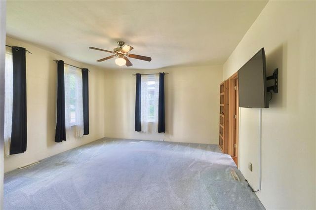 248 E Washington Avenue, Fall Creek, WI 54742