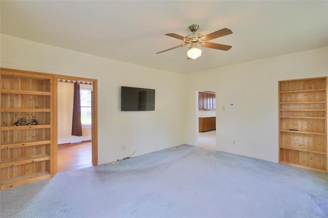 248 E Washington Avenue, Fall Creek, WI 54742