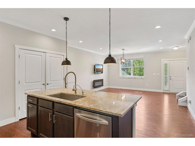 793 Robert St, Longmont, CO 80503