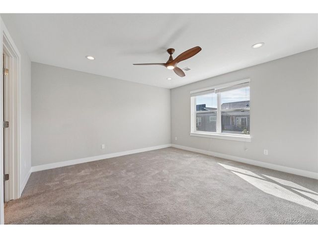 793 Robert St, Longmont, CO 80503