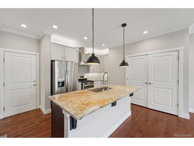 793 Robert St, Longmont, CO 80503