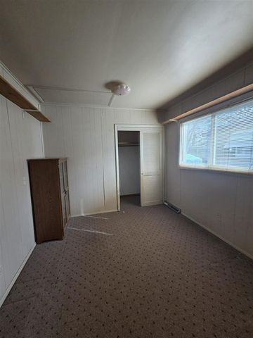 1040 James Avenue, Muskegon, MI 49442