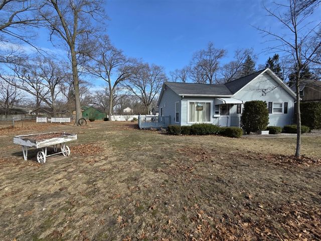 1040 James Avenue, Muskegon, MI 49442