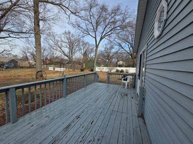 1040 James Avenue, Muskegon, MI 49442