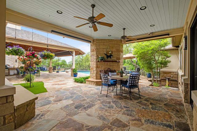 8815 Blazyk DR, Austin, TX 78737