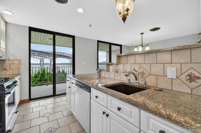 2 Park Place B1D, Newburgh, NY 12550