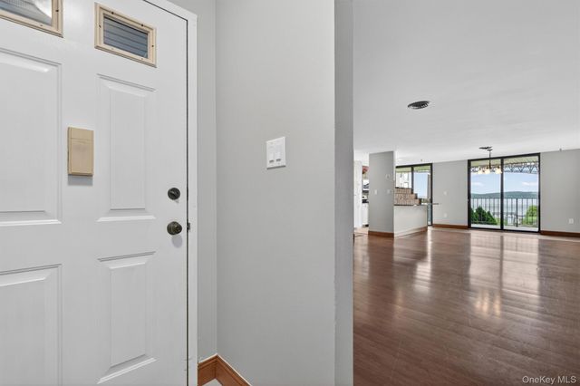 2 Park Place B1D, Newburgh, NY 12550