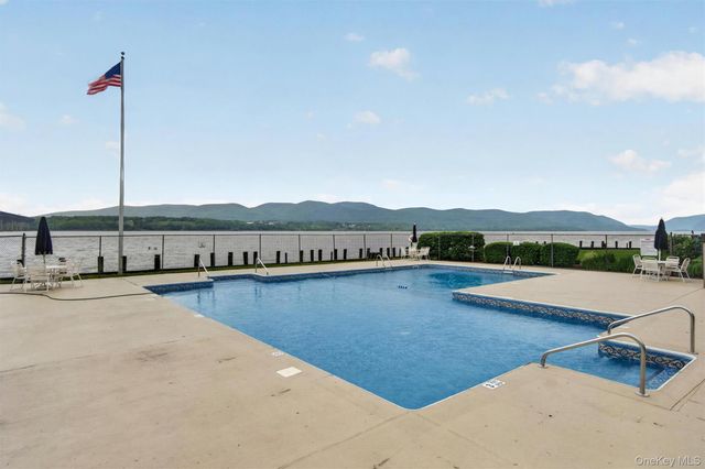 2 Park Place B1D, Newburgh, NY 12550