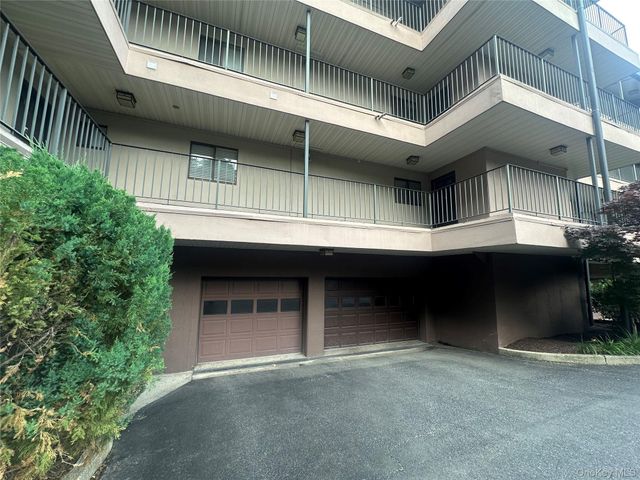 2 Park Place B1D, Newburgh, NY 12550