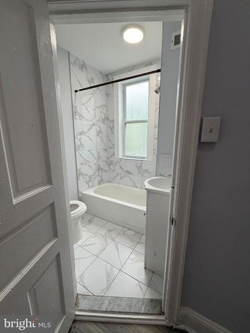 5323 LESHER ST, Philadelphia, PA 19124