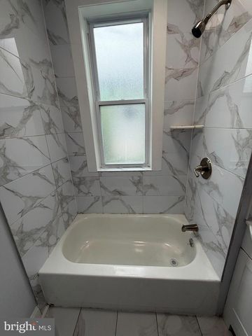 5323 LESHER ST, Philadelphia, PA 19124