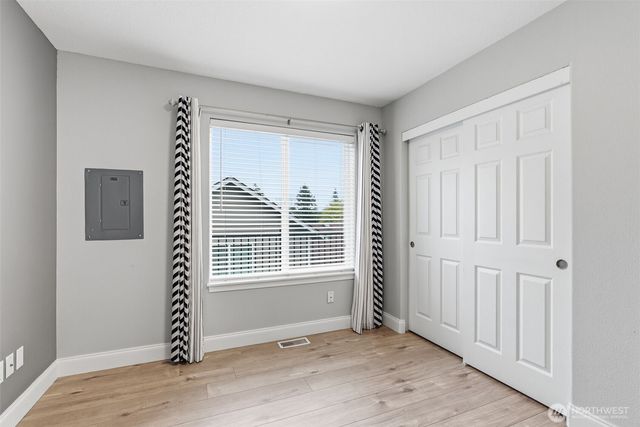 722 NW Meadow Ridge Lane, Camas, WA 98607