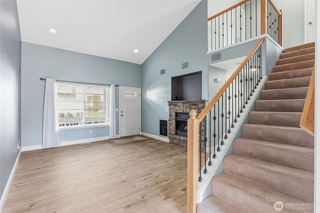 722 NW Meadow Ridge Lane, Camas, WA 98607
