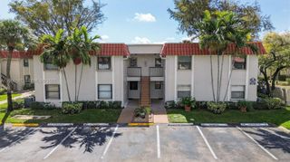 9730 Hammocks Blvd 201-28, Miami, FL 33196