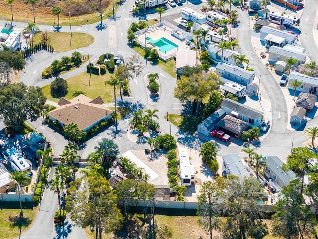 20300 LEONARD ROAD 39, Lutz, FL 33558