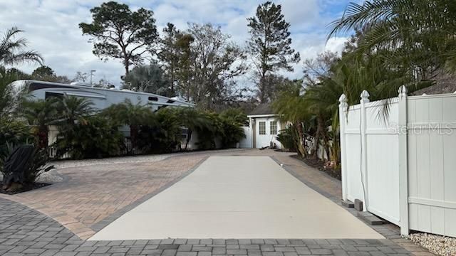 20300 LEONARD ROAD 39, Lutz, FL 33558