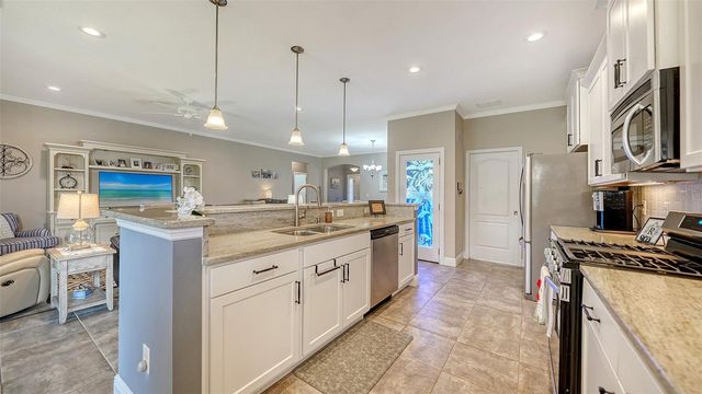 8143 36TH STREET E, Sarasota, FL 34243