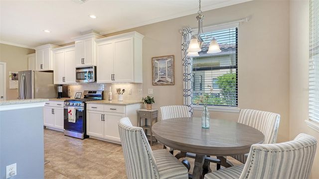 8143 36TH STREET E, Sarasota, FL 34243