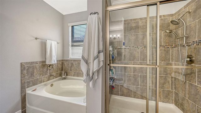 8143 36TH STREET E, Sarasota, FL 34243