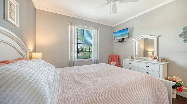 8143 36TH STREET E, Sarasota, FL 34243