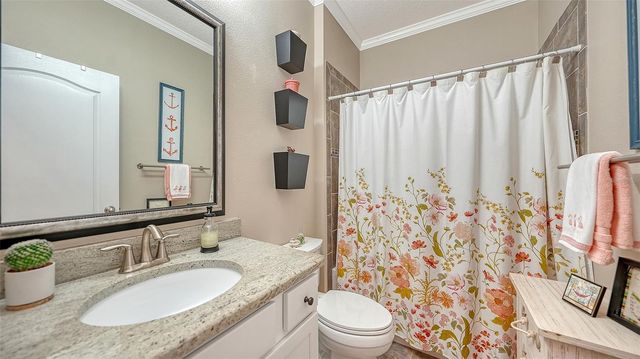 8143 36TH STREET E, Sarasota, FL 34243