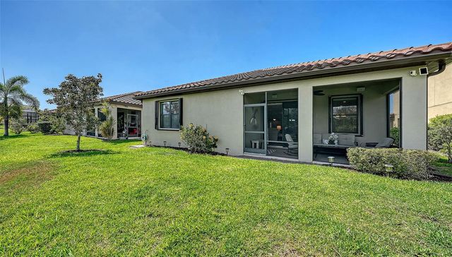 8143 36TH STREET E, Sarasota, FL 34243