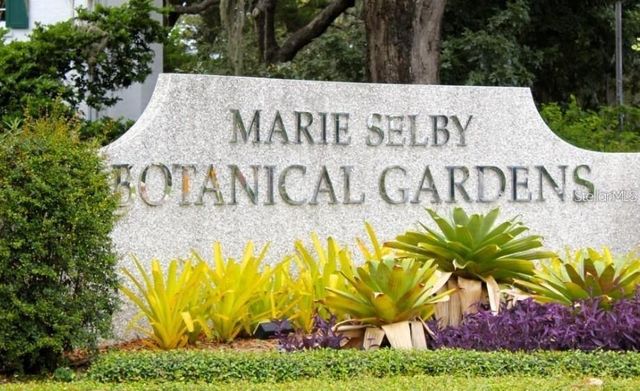 8143 36TH STREET E, Sarasota, FL 34243