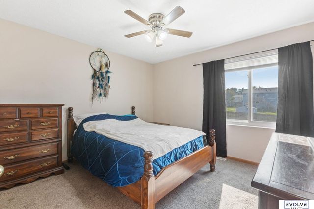 1203 Rawhide Road, Papillion, NE 68046