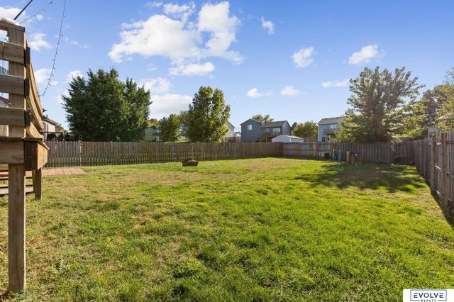 1203 Rawhide Road, Papillion, NE 68046