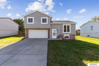 1203 Rawhide Road, Papillion, NE 68046