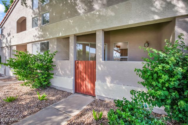 500 N ROOSEVELT Avenue 40, Chandler, AZ 85226