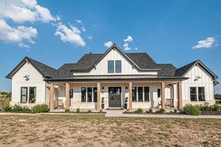 871 Blackbuck Ridge DR, Lampasas, TX 76550