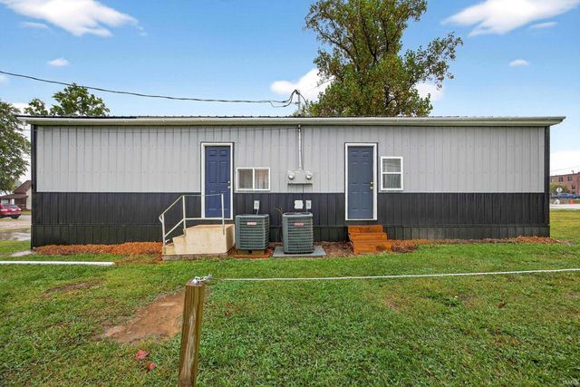 607 W Warren St - Unit B, Mitchell, IN 47446