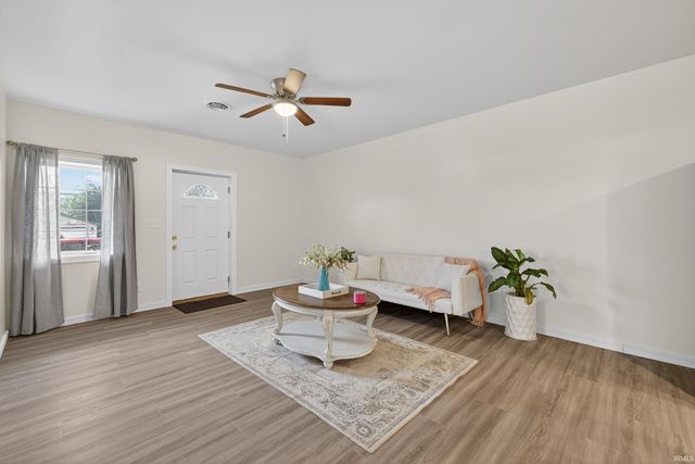 607 W Warren St - Unit B, Mitchell, IN 47446