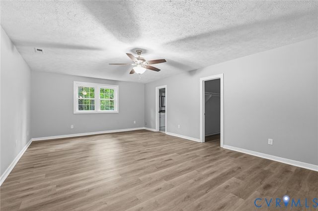 10731 Spring Run Rd, Chesterfield, VA 23832