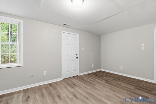 10731 Spring Run Rd, Chesterfield, VA 23832