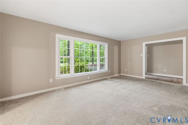 10731 Spring Run Rd, Chesterfield, VA 23832