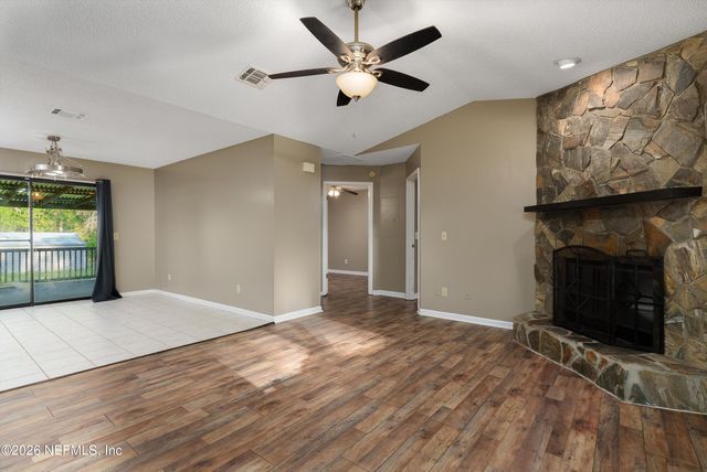 6092 TAYLOR Road, Jacksonville, FL 32234