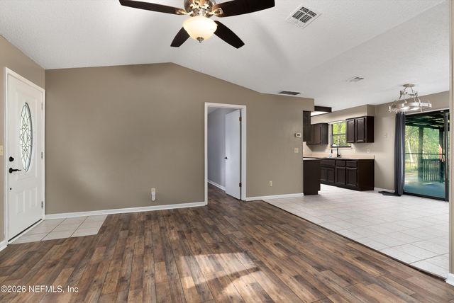 6092 TAYLOR Road, Jacksonville, FL 32234