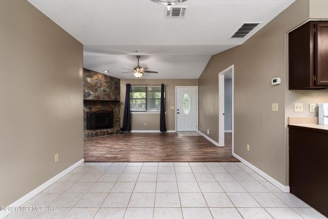 6092 TAYLOR Road, Jacksonville, FL 32234