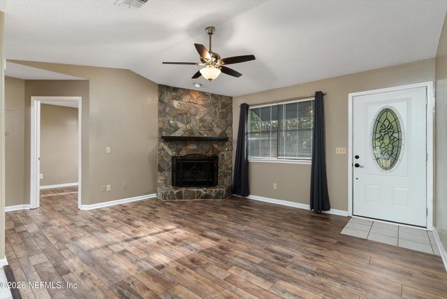 6092 TAYLOR Road, Jacksonville, FL 32234