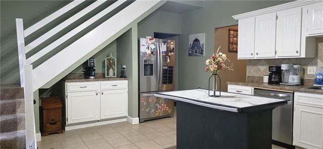 111 W Clara Avenue, Alma, MO 64001