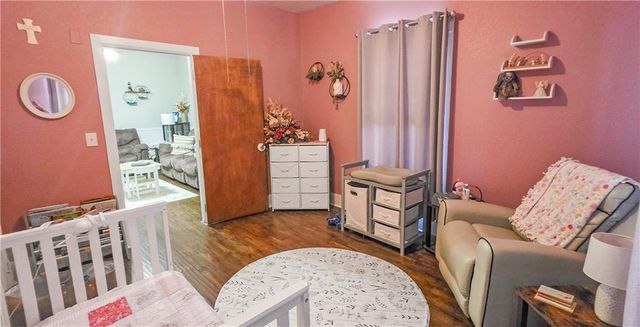 111 W Clara Avenue, Alma, MO 64001